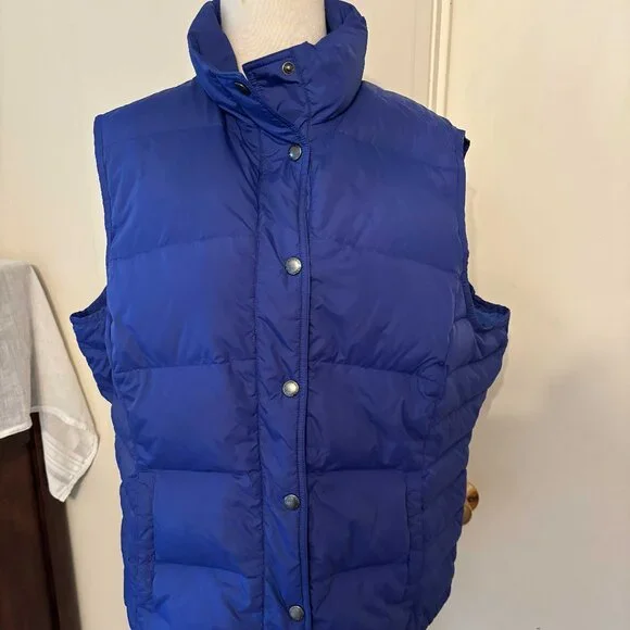 Land's End Blue Puffer Vest - Size XL - Picture 1 of 8